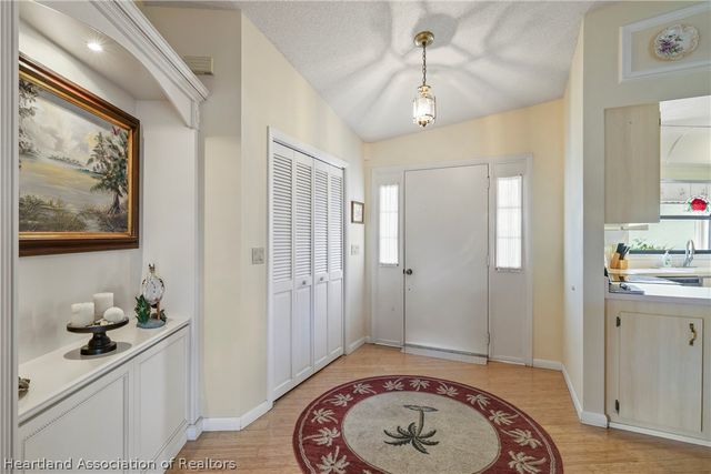 109 Citrus Road NE, Lake Placid, FL 33852