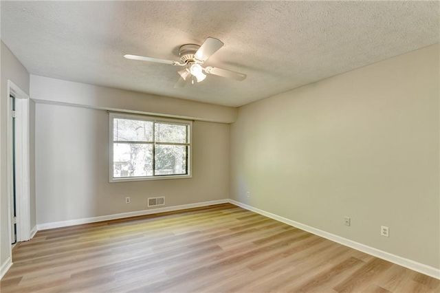 2447 Landington Way, Duluth, GA 30096