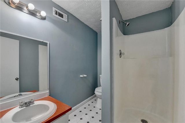 2447 Landington Way, Duluth, GA 30096