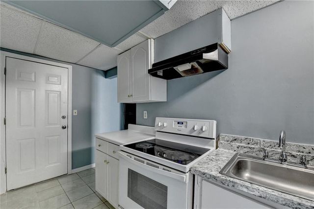 2447 Landington Way, Duluth, GA 30096