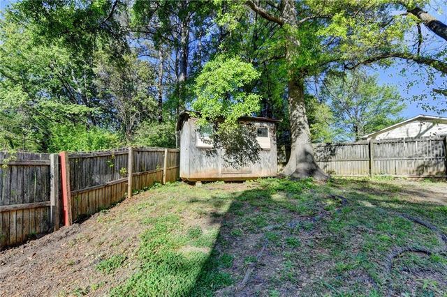 2447 Landington Way, Duluth, GA 30096