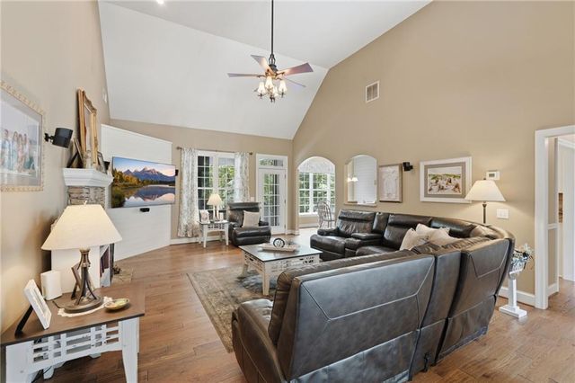 8665 Bay Drive, Gainesville, GA 30506