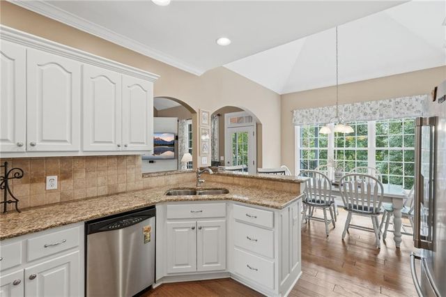 8665 Bay Drive, Gainesville, GA 30506