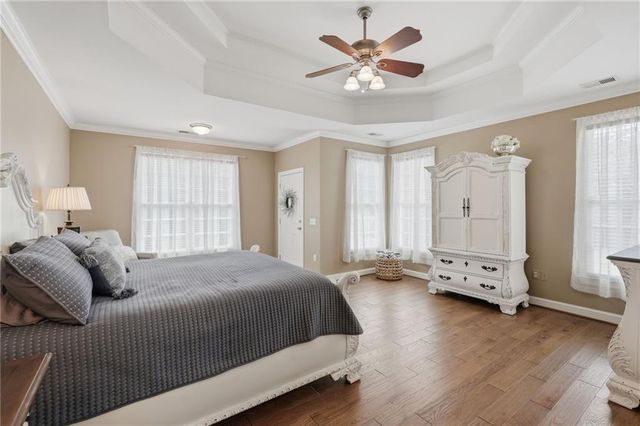 8665 Bay Drive, Gainesville, GA 30506