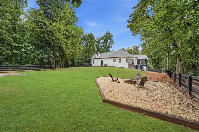 8665 Bay Drive, Gainesville, GA 30506