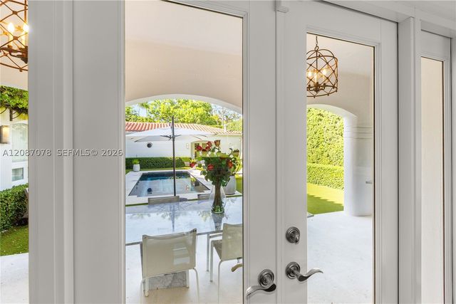 1261 N Greenway Dr, Coral Gables, FL 33134