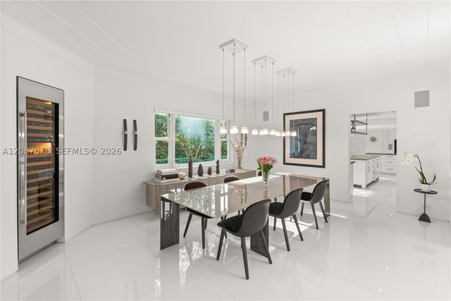 1261 N Greenway Dr, Coral Gables, FL 33134