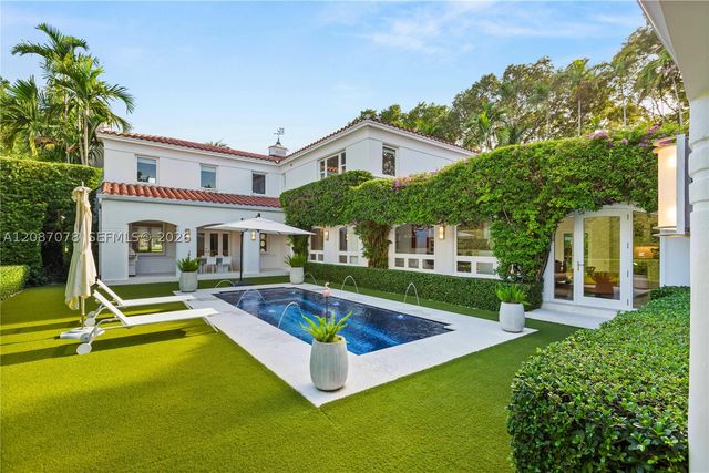 1261 N Greenway Dr, Coral Gables, FL 33134