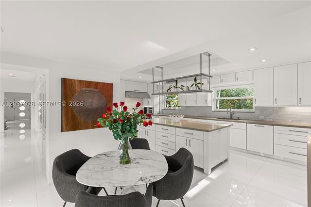 1261 N Greenway Dr, Coral Gables, FL 33134