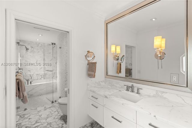 1261 N Greenway Dr, Coral Gables, FL 33134