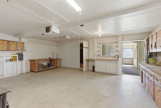 19014 W Bunker Rd, Cheney, WA 99004