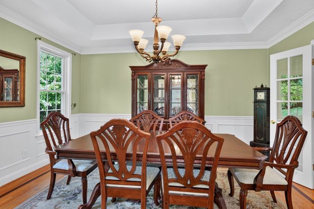 51 Danforth Ln, Bolton, MA 01740