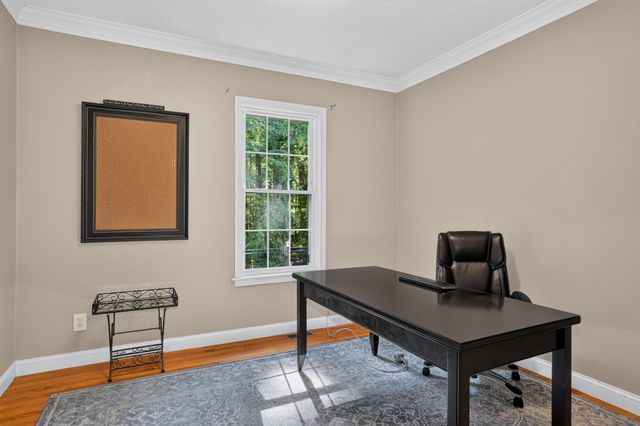 51 Danforth Ln, Bolton, MA 01740