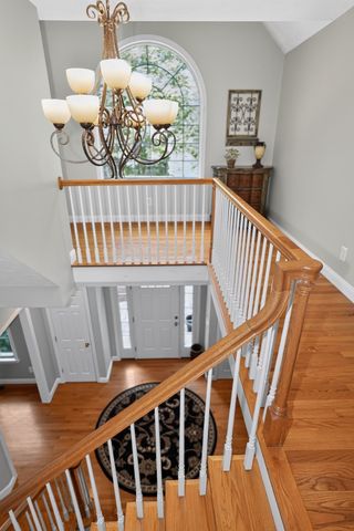 51 Danforth Ln, Bolton, MA 01740