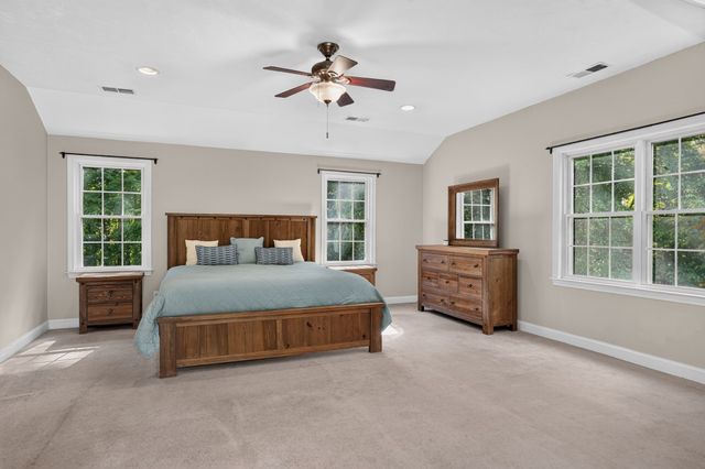 51 Danforth Ln, Bolton, MA 01740
