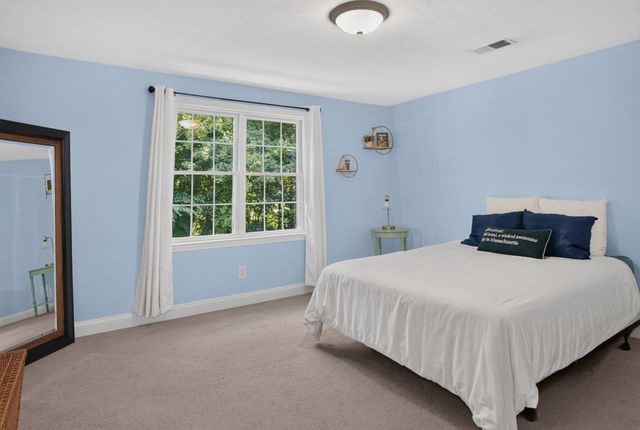 51 Danforth Ln, Bolton, MA 01740