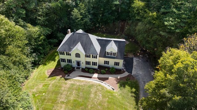 51 Danforth Ln, Bolton, MA 01740