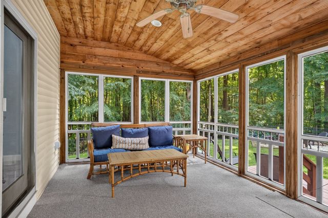 51 Danforth Ln, Bolton, MA 01740
