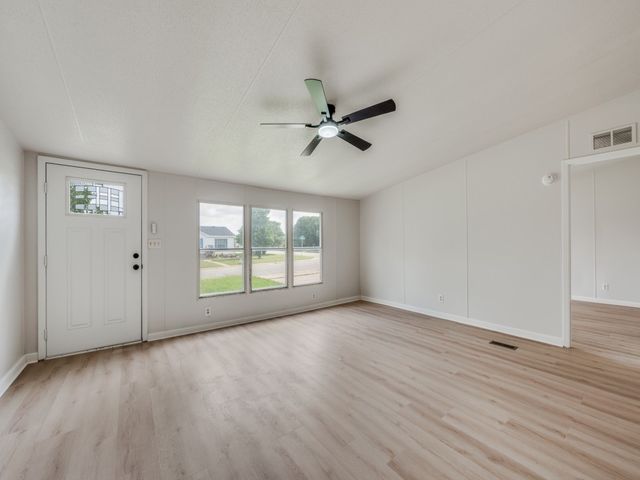 1503 Old Bridge Road, Cleburne, TX 76033
