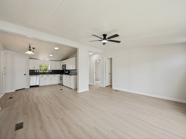1503 Old Bridge Road, Cleburne, TX 76033