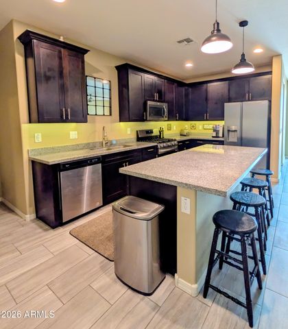 3710 E BRANHAM Lane, Phoenix, AZ 85042