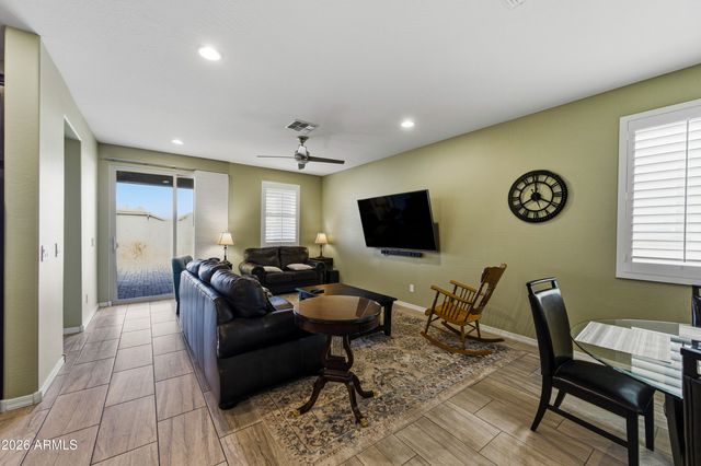3710 E BRANHAM Lane, Phoenix, AZ 85042