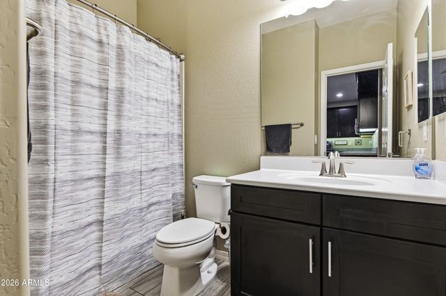 3710 E BRANHAM Lane, Phoenix, AZ 85042