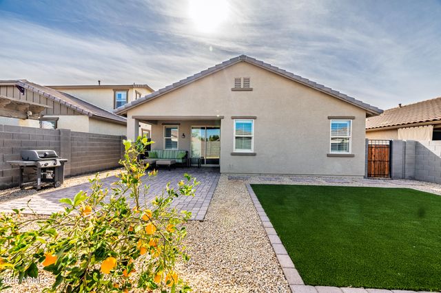 3710 E BRANHAM Lane, Phoenix, AZ 85042