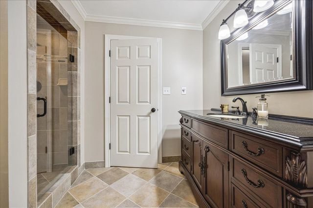 2439 GEORGE R JAMES RD, Eads, TN 38028
