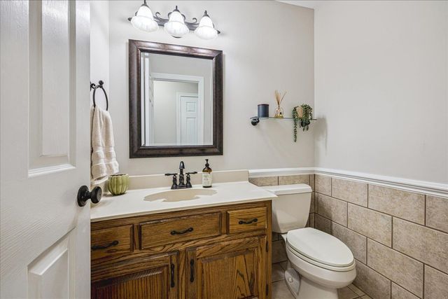 2439 GEORGE R JAMES RD, Eads, TN 38028