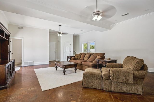 2439 GEORGE R JAMES RD, Eads, TN 38028