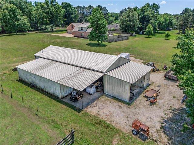 2439 GEORGE R JAMES RD, Eads, TN 38028