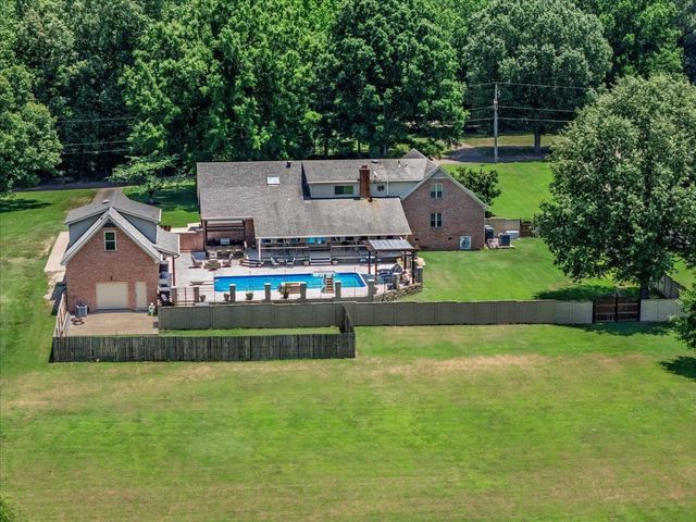 2439 GEORGE R JAMES RD, Eads, TN 38028