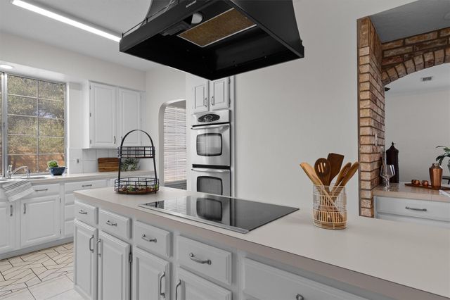 10506 Walpole LN, Austin, TX 78739