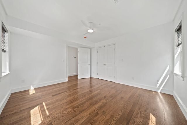 248 Presidents Ln 6, Quincy, MA 02169