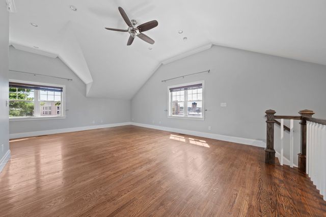 248 Presidents Ln 6, Quincy, MA 02169
