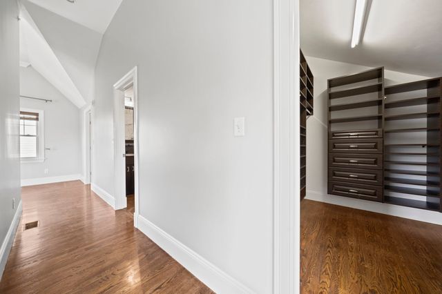 248 Presidents Ln 6, Quincy, MA 02169