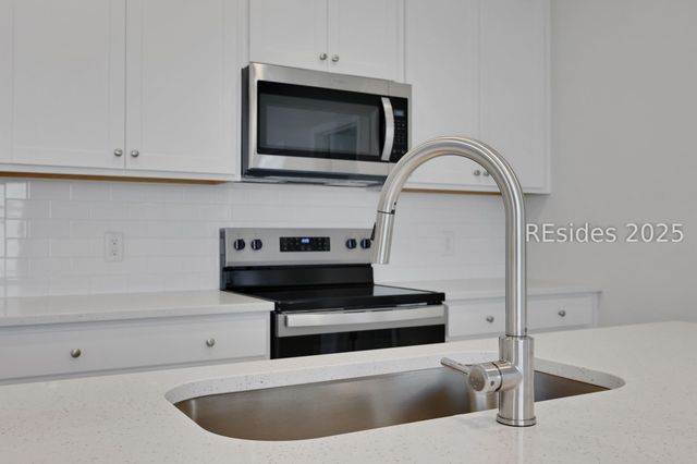 366 Givhans Loop, Hardeeville, SC 29927