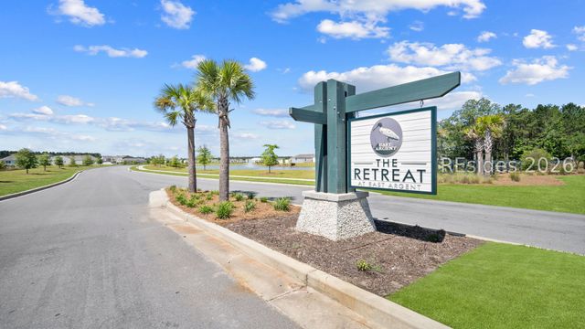 952 Sanctum St, Ridgeland, SC 29936