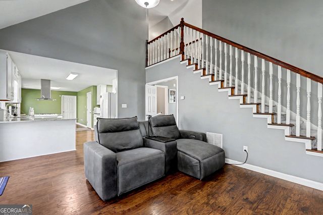 285 Creekside Way, Mcdonough, GA 30252