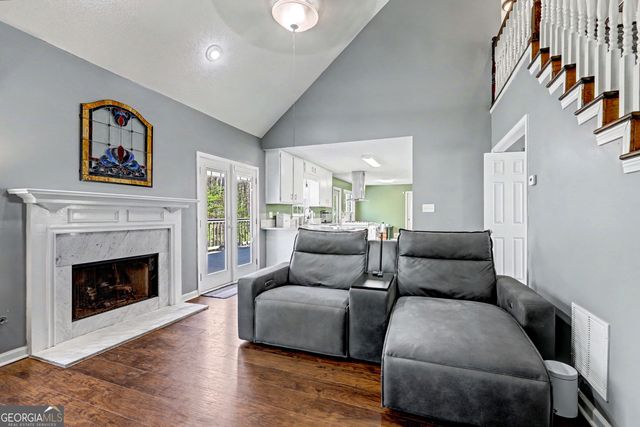 285 Creekside Way, Mcdonough, GA 30252