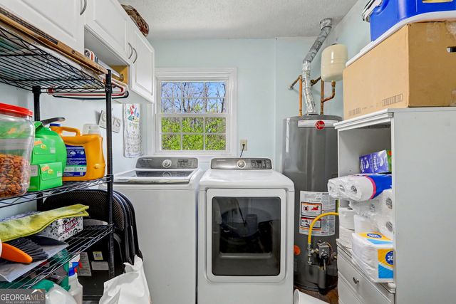 285 Creekside Way, Mcdonough, GA 30252