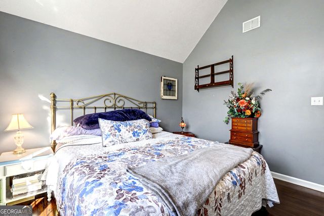 285 Creekside Way, Mcdonough, GA 30252