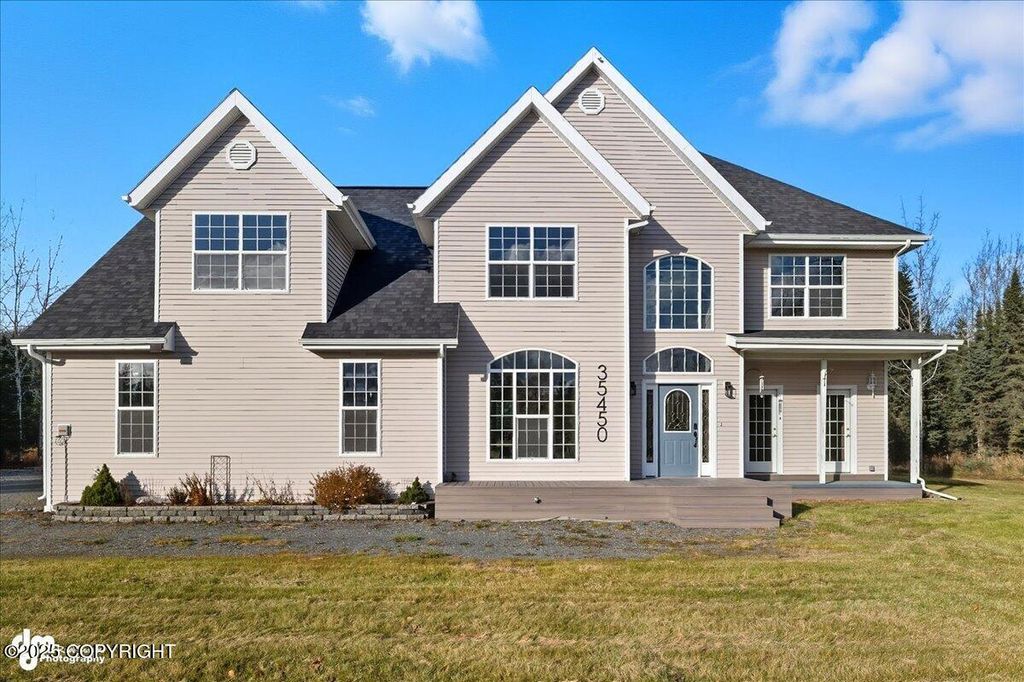 35450 Betty Lou Drive, Sterling, AK 99672