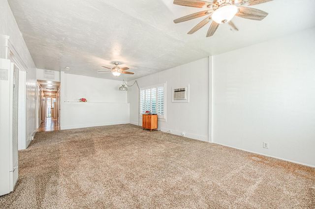 2434 Yerba Street, Selma, CA 93662