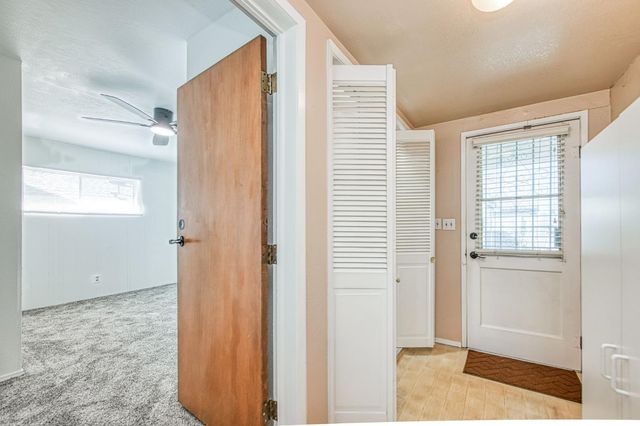 2434 Yerba Street, Selma, CA 93662