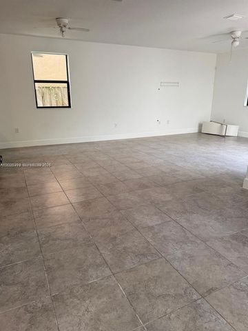 156 NE 24th Ave, Homestead, FL 33033