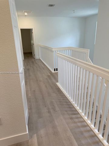 156 NE 24th Ave, Homestead, FL 33033