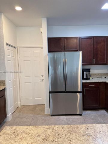 156 NE 24th Ave, Homestead, FL 33033