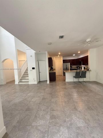 156 NE 24th Ave, Homestead, FL 33033